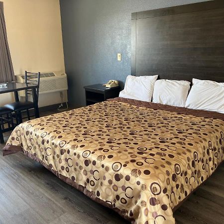 Economy Inn Fresno Ngoại thất bức ảnh