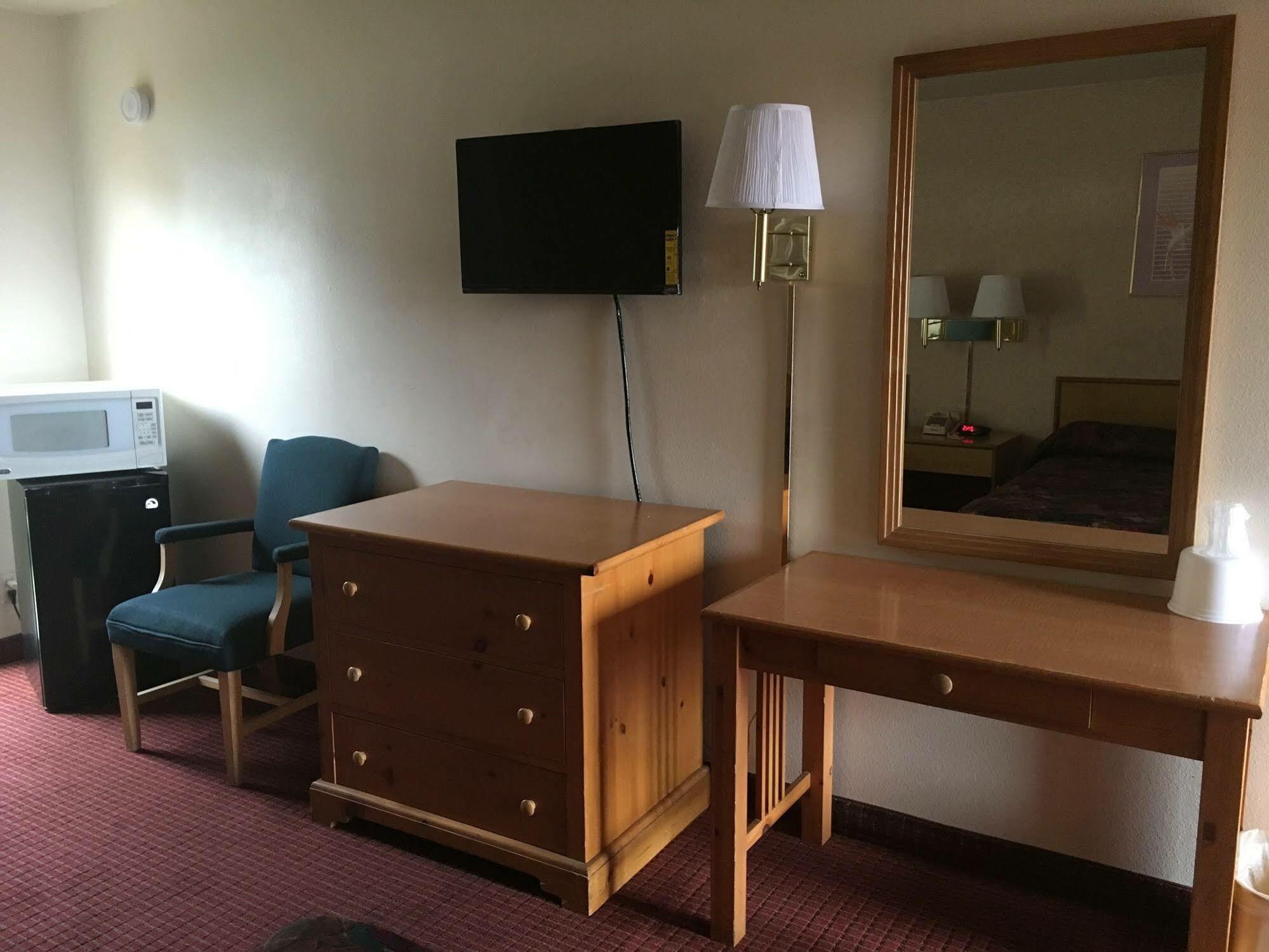 Economy Inn Fresno Ngoại thất bức ảnh